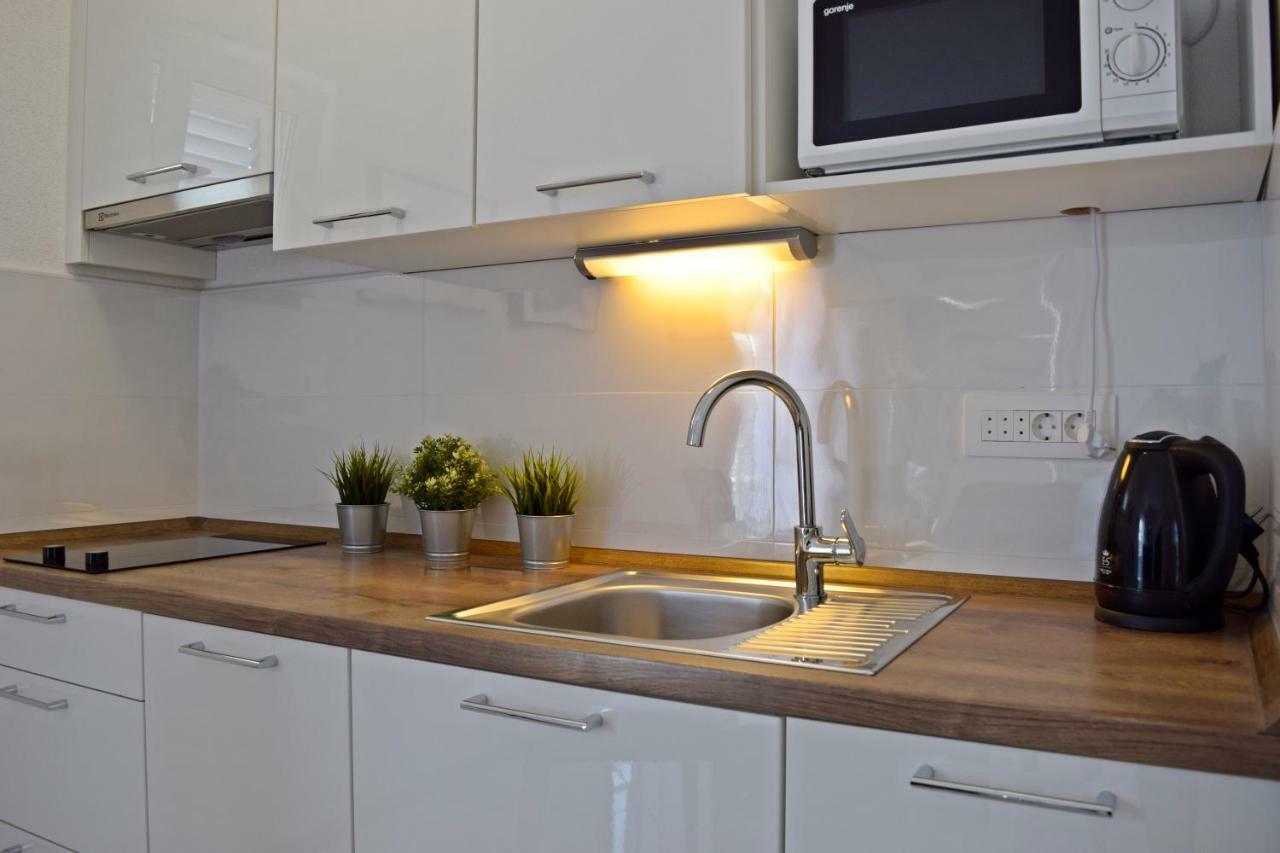 Apartment Marko Podstrana Kültér fotó